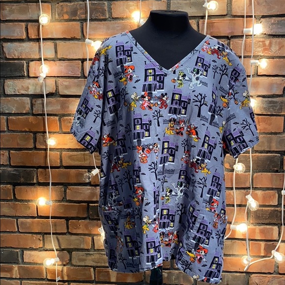 Disney Tops - Disney Halloween Scrub Short Top Sleeve 3X